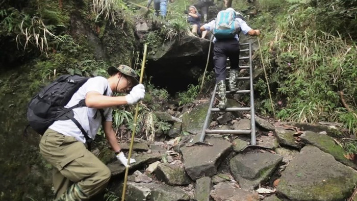 Những ký ức của những ngày xây dựng tuyến cáp treo Fansipan đến giờ vẫn còn nguyên vẹn Những ký ức của những ngày xây dựng tuyến cáp treo Fansipan đến giờ vẫn còn nguyên vẹn