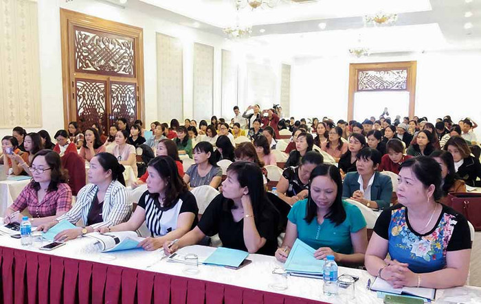 Ngày 13/11/2018, Chi cục An toàn vệ sinh thực phẩm tỉnh Gia Lai đã tổ chức Hội nghị triển khai mô hình bếp ăn tập thể trường học và mô hình sản xuất, chế biến, kinh doanh thực phẩm đảm bảo an toàn thực phẩm. Ngày 13/11/2018, Chi cục An toàn vệ sinh thực phẩm tỉnh Gia Lai đã tổ chức Hội nghị triển khai mô hình bếp ăn tập thể trường học và mô hình sản xuất, chế biến, kinh doanh thực phẩm đảm bảo an toàn thực phẩm.