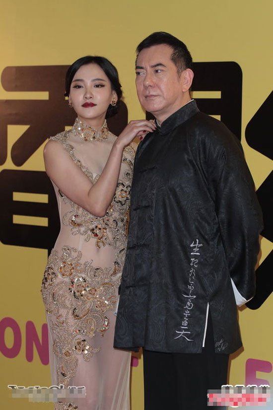 Diễn viên Hoàng Thu Sinh sánh vai cùng người đẹp.