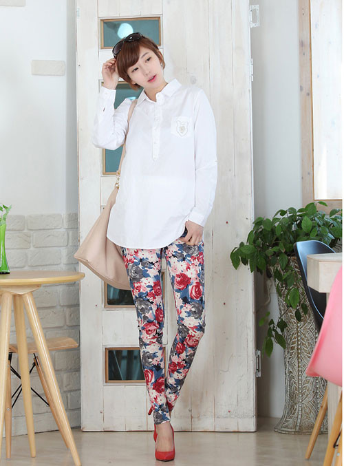 Không nên mặc quần quá bó và có họa tiết hoa to sặc sỡ