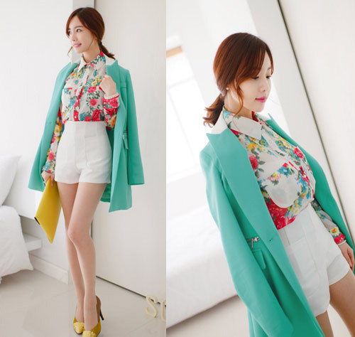 Khi đóng bộ một món đồ màu pastel cùng những trang phục có họa tiết hợp tông, bạn sẽ có một diện mạo bắt mắt, hợp thời.