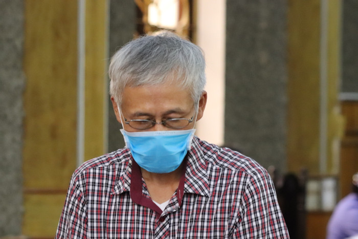 Bị cáo Đỗ Khắc Hưng bị đề nghị mức án từ 5-6 năm tù về tội Lợi dụng chức vụ và quyền hạn trong thi hành công vụ. Ảnh: Vũ Phương. Bị cáo Đỗ Khắc Hưng bị đề nghị mức án từ 5-6 năm tù về tội Lợi dụng chức vụ và quyền hạn trong thi hành công vụ. Ảnh: Vũ Phương.