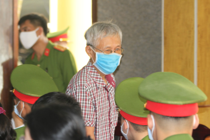 Bị cáo Nguyễn Khắc Hưng. Ảnh: Vũ Phương.