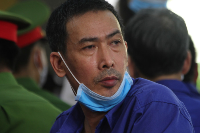 Bị cáo Đặng Hữu Thủy bị đề nghị mức án từ 6-7 năm tù về tội Lợi dụng chức vụ và quyền hạn trong thi hành công vụ. Ảnh: Vũ Phương. Bị cáo Đặng Hữu Thủy bị đề nghị mức án từ 6-7 năm tù về tội Lợi dụng chức vụ và quyền hạn trong thi hành công vụ. Ảnh: Vũ Phương.