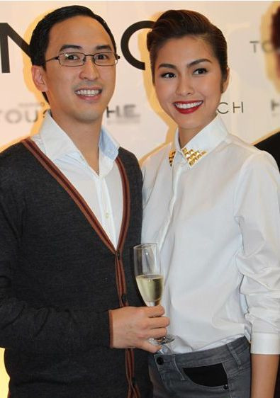 Hà Tăng xinh đẹp và rạng ngời với những họa tiết tán đinh độc đáo