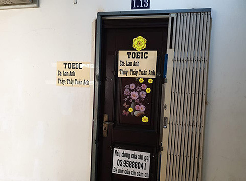 Toeic cô Lan Anh, thầy Tuấn Anh ở cao ốc B Ngô Gia Tự, quận 10 (ảnh: P.L) Toeic cô Lan Anh, thầy Tuấn Anh ở cao ốc B Ngô Gia Tự, quận 10 (ảnh: P.L)