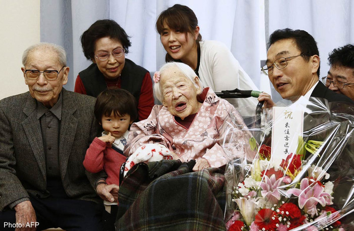 Cụ bà Misao đón sinh nhật ấm áp bên con cháu Cụ bà Misao đón sinh nhật ấm áp bên con cháu