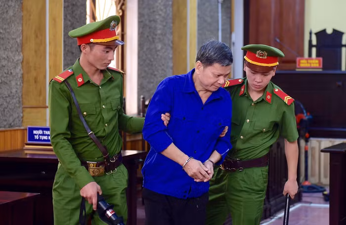 Bị cáo Lò Văn Huynh. Ảnh: V.P.