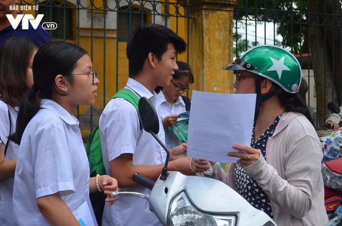 Những điều nhất định cả cha mẹ, thí sinh đều phải biết khi thi vào 10 ảnh 2 Những điều nhất định cả cha mẹ, thí sinh đều phải biết khi thi vào 10 ảnh 2