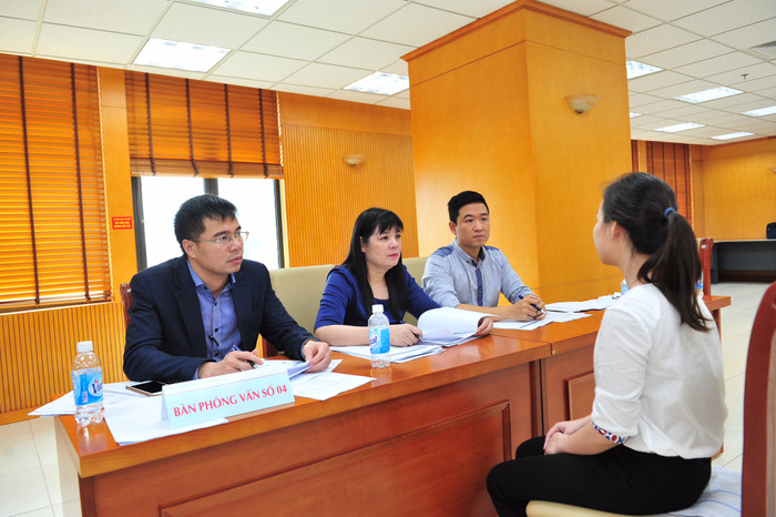 Gia tăng thêm cơ hội làm việc tại VietinBank. Gia tăng thêm cơ hội làm việc tại VietinBank.