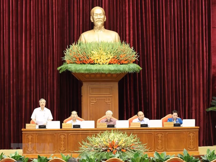 Trung ương xem xét chính sách bảo hiểm xã hội và chính sách tiền lương ảnh 2