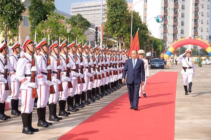 Học viện Cảnh sát nhân dân tổ chức trọng thể lễ kỷ niệm 50 năm Ngày thành lập Học viện (15/5/1968 - 15/5/2018) và đón nhận danh hiệu Anh hùng lực lượng vũ trang nhân dân thời kỳ kháng chiến chống Mỹ, cứu nước. Ảnh: VGP