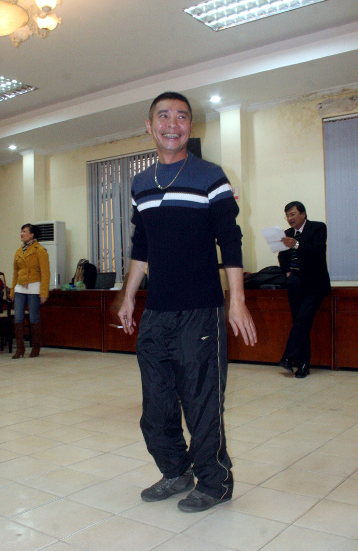 "Cô Đẩu" Công Lý cười mãn nguyện sau khi tập luyện xong.