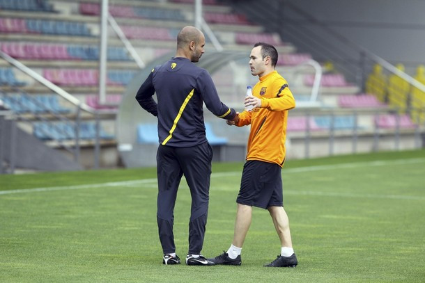 Những hình ảnh này sẽ sớm trở thành quá khứ. Một quá khứ huy hoàng của Barca dưới triệu đại Pep Guardiola. Những hình ảnh này sẽ sớm trở thành quá khứ. Một quá khứ huy hoàng của Barca dưới triệu đại Pep Guardiola.