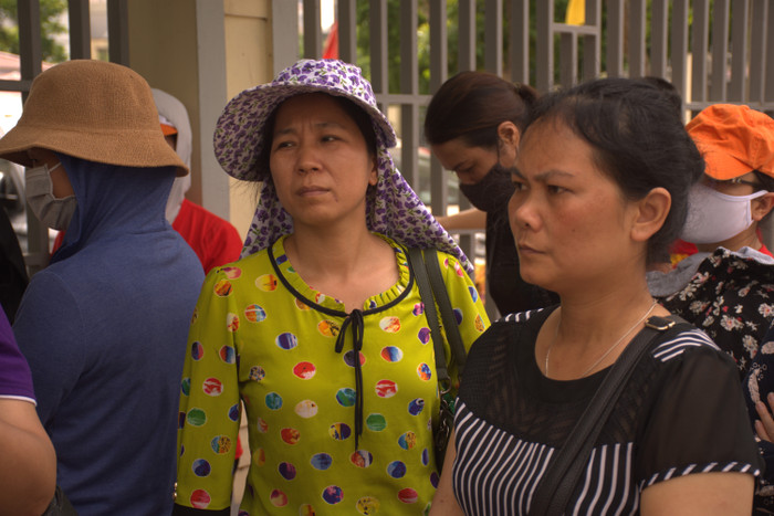 Chùm ảnh: Giáo viên hợp đồng ở Hà Nội đội nắng đi tìm tương lai ảnh 6