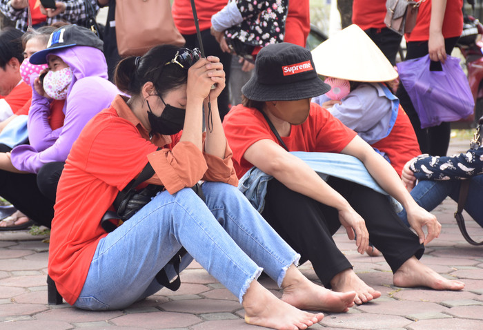 Sự mệt mỏi của giáo viên hợp đồng Hà Nội sau một năm kêu cứu (Ảnh: Đức Minh) Sự mệt mỏi của giáo viên hợp đồng Hà Nội sau một năm kêu cứu (Ảnh: Đức Minh)