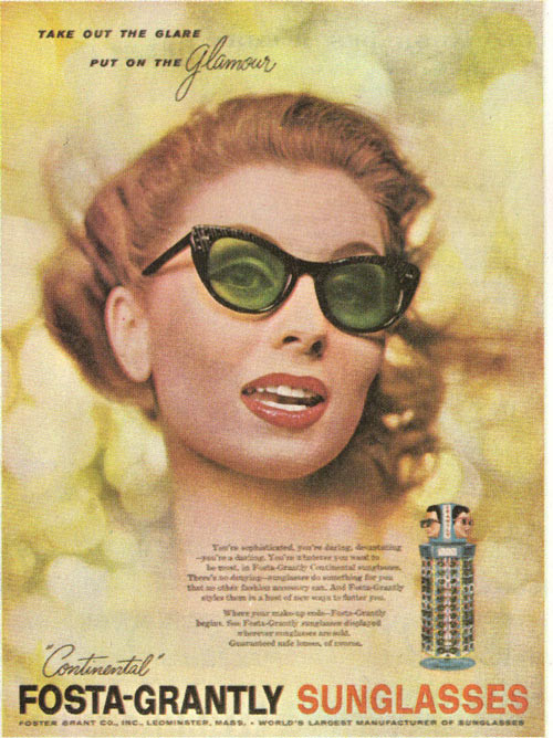 Một trong những mẫu quảng cáo kính râm được yêu thích.