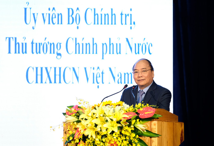 Thủ tướng Nguyễn Xuân Phúc nhấn mạnh, nói không với nhà đầu tư không đóng góp gì cho kinh tế và phúc lợi của người dân địa phương. Ảnh: VGP. Thủ tướng Nguyễn Xuân Phúc nhấn mạnh, nói không với nhà đầu tư không đóng góp gì cho kinh tế và phúc lợi của người dân địa phương. Ảnh: VGP.