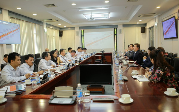 Lãnh đạo EVNNPT cho rằng Báo cáo cuối cùng dự thảo mà EGI đưa ra, về cơ bản, đã thực hiện theo đúng các nhiệm vụ ký kết trong hợp đồng. Ảnh: EVNNPT.