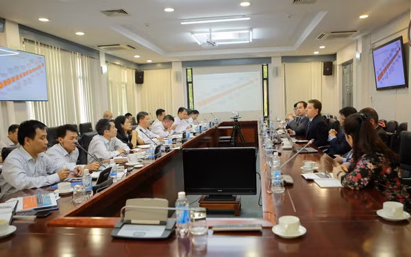 Lãnh đạo EVNNPT cho rằng Báo cáo cuối cùng dự thảo mà EGI đưa ra, về cơ bản, đã thực hiện theo đúng các nhiệm vụ ký kết trong hợp đồng. Ảnh: EVNNPT.