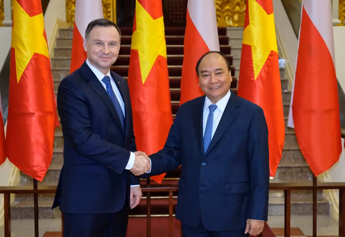 Thủ tướng Nguyễn Xuân Phúc nhấn mạnh, Chính phủ Việt Nam sẽ tạo mọi thuận lợi cho các doanh nghiệp Ba Lan tìm hiểu thị trường, cơ hội đầu tư vào Việt Nam. Ảnh: VGP.