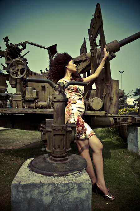 Một trong những bức ảnh bị cho là 'tốc váy lên lịch sử'