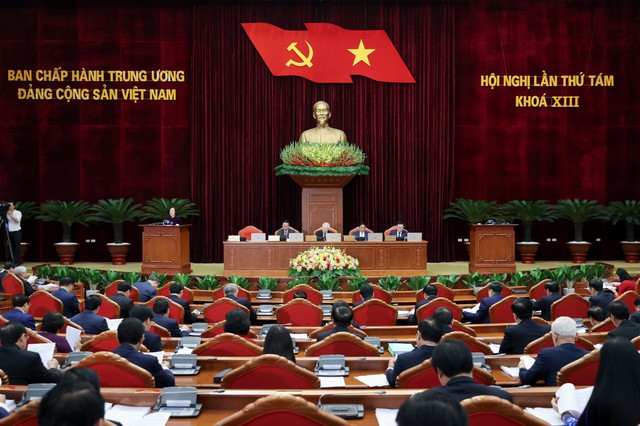 Quy hoạch Ban Chấp hành Trung ương khóa XIV là một nội dung được Hội nghị Trung ương 8 khóa XIII xem xét. Ảnh: VGP/Nhật Bắc Quy hoạch Ban Chấp hành Trung ương khóa XIV là một nội dung được Hội nghị Trung ương 8 khóa XIII xem xét. Ảnh: VGP/Nhật Bắc
