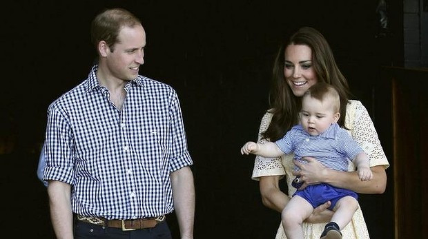 Nữ công tước Kate muốn có “ít nhất” ba đứa con Nữ công tước Kate muốn có “ít nhất” ba đứa con