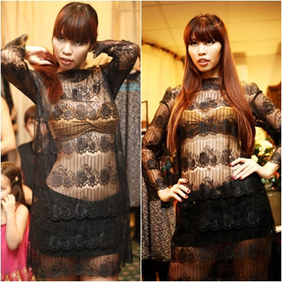 Nhưng với một số trang phục, người ta nghĩ rằng cô mặc áo mà như không Nhưng với một số trang phục, người ta nghĩ rằng cô mặc áo mà như không