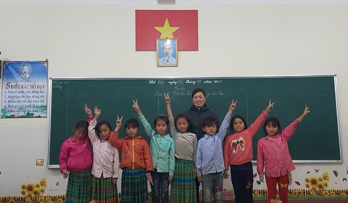 Con đường chân chính và gần như là duy nhất giúp học sinh thoát nghèo đó là con chữ (Ảnh:V.N) Con đường chân chính và gần như là duy nhất giúp học sinh thoát nghèo đó là con chữ (Ảnh:V.N)
