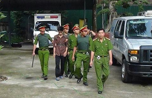 Buổi thực nghiệm hiện trường vụ thảm sát đã diễn ra khách quan, trung thực, chặt chẽ (Ảnh: Công an) Buổi thực nghiệm hiện trường vụ thảm sát đã diễn ra khách quan, trung thực, chặt chẽ (Ảnh: Công an)