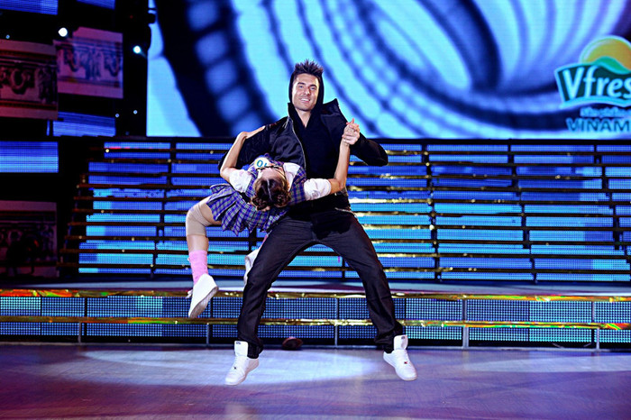 Kết quả, Minh Hằng nhận 32 điểm từ phía BGK, gần đứng áp chót bảng 'tử thần'. Kết quả, Minh Hằng nhận 32 điểm từ phía BGK, gần đứng áp chót bảng 'tử thần'.