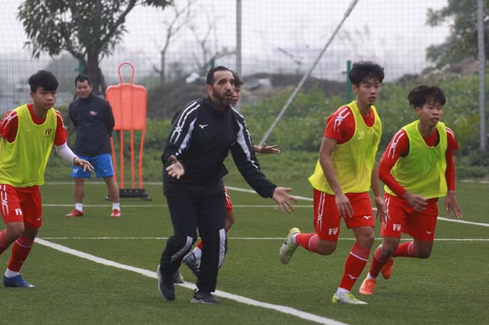 Học viên PVF được ăn tập tại cơ sở hiện đại cùng đội ngũ chuyên gia, huấn luyện viên giàu kinh nghiệm.