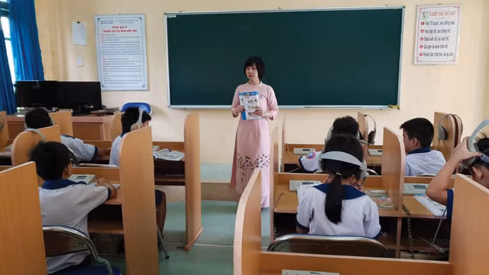 Giáo viên cốt cán có nhiệm vụ gì? (Ảnh minh hoạ: Baothuathienhue.vn) Giáo viên cốt cán có nhiệm vụ gì? (Ảnh minh hoạ: Baothuathienhue.vn)