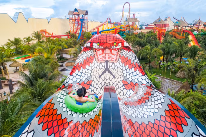 Thế giới lốc xoáy rực rỡ sắc màu Hawaii với những đường trượt nước có 1-0-2 nhất định sẽ không làm bạn thất vọng Thế giới lốc xoáy rực rỡ sắc màu Hawaii với những đường trượt nước có 1-0-2 nhất định sẽ không làm bạn thất vọng