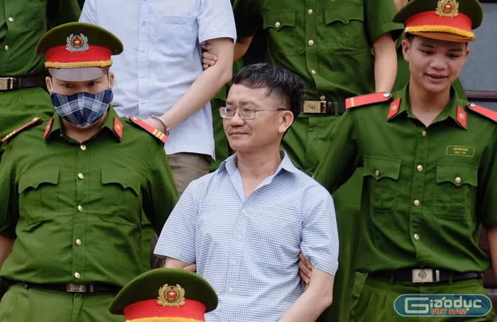 Bị cáo Nguyễn Quang Vinh. Ảnh: LC Bị cáo Nguyễn Quang Vinh. Ảnh: LC