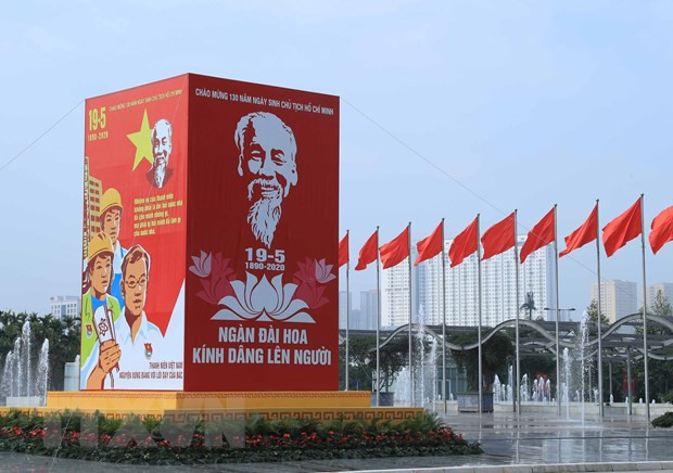 Ápphích chào mừng 130 năm Ngày sinh Chủ tịch Hồ Chí Minh vĩ đại tại Trung tâm Hội nghị Quốc gia Mỹ Đình. (Ảnh: Thống Nhất/TTXVN) Ápphích chào mừng 130 năm Ngày sinh Chủ tịch Hồ Chí Minh vĩ đại tại Trung tâm Hội nghị Quốc gia Mỹ Đình. (Ảnh: Thống Nhất/TTXVN)