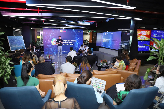 Buổi thảo luận về các giải pháp nhằm tạo sức bật phát triển cho các doanh nghiệp