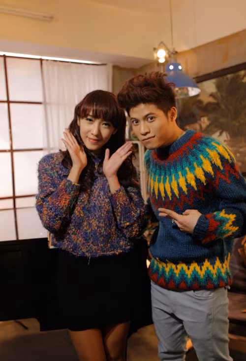 Câu chuyện được quay tại Hà Nội với những khủng cảnh lãng mạn, nhiều hoài niệm nơi sân ga, căn phòng ấm áp và tiếng đàn Piano thánh thót.