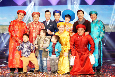 Toàn bộ các gương mặt sẽ xuất hiện trong Gala cười 2013. Toàn bộ các gương mặt sẽ xuất hiện trong Gala cười 2013.