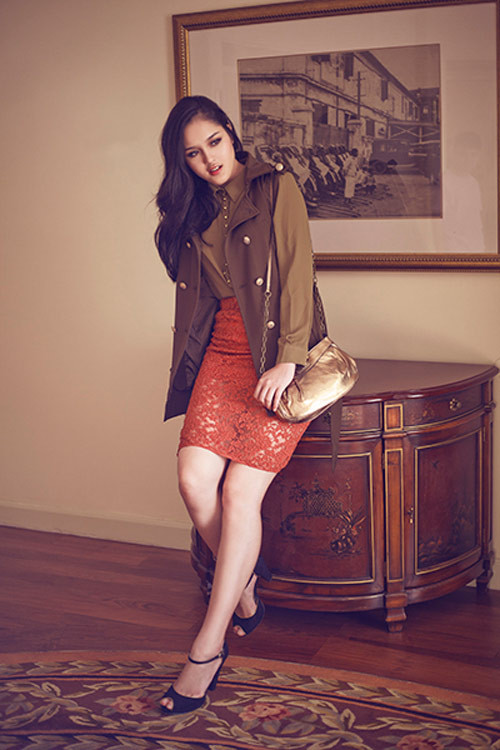 Đang "tuổi ăn tuổi lớn", việc tăng cân rất khó tránh khỏi nhưng với một chân dài thì vóc dáng luôn là một trong những thứ quan trọng nhất. Đang "tuổi ăn tuổi lớn", việc tăng cân rất khó tránh khỏi nhưng với một chân dài thì vóc dáng luôn là một trong những thứ quan trọng nhất.