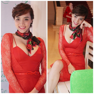 Tuy nhiên, đây cũng không phải là lần đầu tiên Trang Nhung 'khoe' vòng 1 lý tưởng của mình trong những thiết kế quá gợi cảm như thế này. Tuy nhiên, đây cũng không phải là lần đầu tiên Trang Nhung 'khoe' vòng 1 lý tưởng của mình trong những thiết kế quá gợi cảm như thế này.