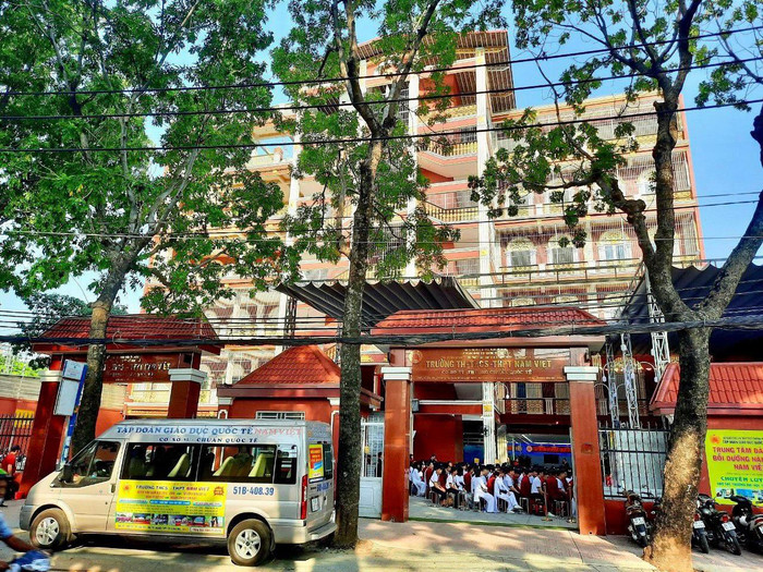 Học sinh bị ảnh hưởng bởi dịch Covid-19 sẽ được trường Nam Việt giảm học phí (ảnh: CTV) Học sinh bị ảnh hưởng bởi dịch Covid-19 sẽ được trường Nam Việt giảm học phí (ảnh: CTV)