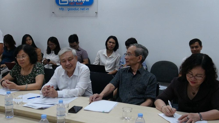 Tiến sĩ Ngô Thị Minh tham gia một cuộc tọa đàm do Báo điện tử Giáo dục Việt Nam tổ chức tại Tòa soạn. Ảnh: Tùng Dương.