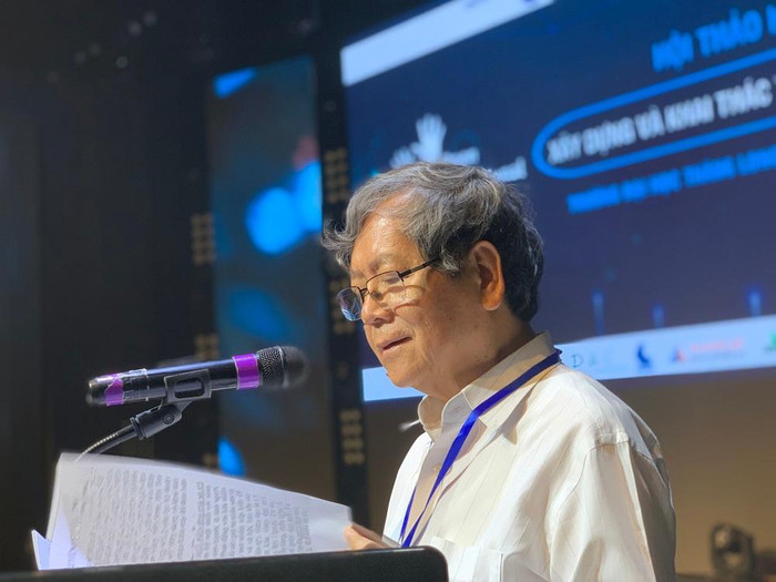 Tiến sĩ Vũ Ngọc Hoàng. Tiến sĩ Vũ Ngọc Hoàng.