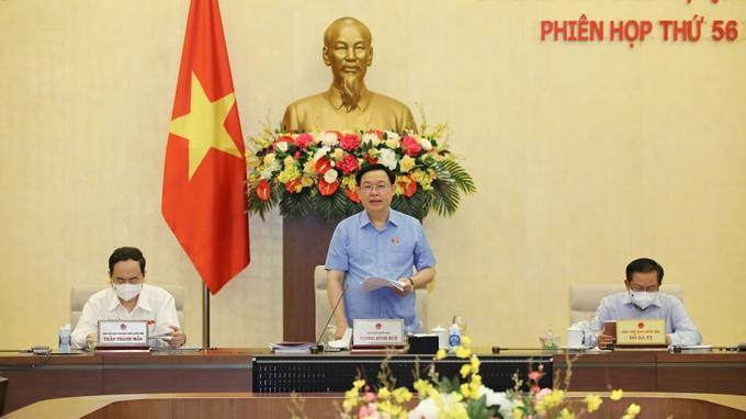 Chủ tịch Quốc hội Vương Đình Huệ phát biểu tại phiên họp. Ảnh: QK/Dangcongsan.vn