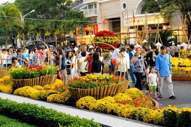 Thủ tướng kiểm tra công tác chuẩn bị Tết Nguyên đán tại Thừa Thiên - Huế ảnh 3