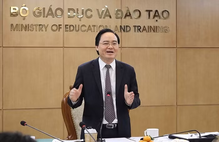 Tiến sĩ Phùng Xuân Nhạ, Bộ trưởng Bộ Giáo dục và Đào tạo giữ chức vụ Chủ tịch Hội đồng Giáo sư nhà nước nhiệm kỳ 2018 - 2023. (Ảnh: moet.gov.vn)