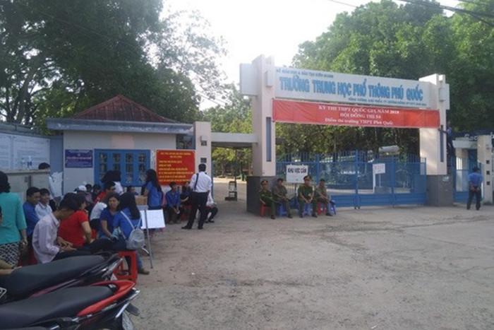 Trường Trung học phổ thông Phú Quốc, nơi xảy ra sự việc giáo viên để lộ đề thi học kỳ. Ảnh: Anh Thy/NLĐO