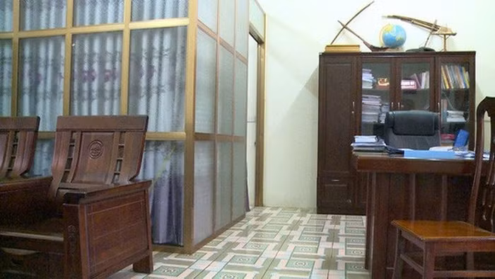 Phòng làm việc của ông Đinh Bằng My. Ảnh: Báo Người lao động